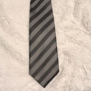 Neck tie